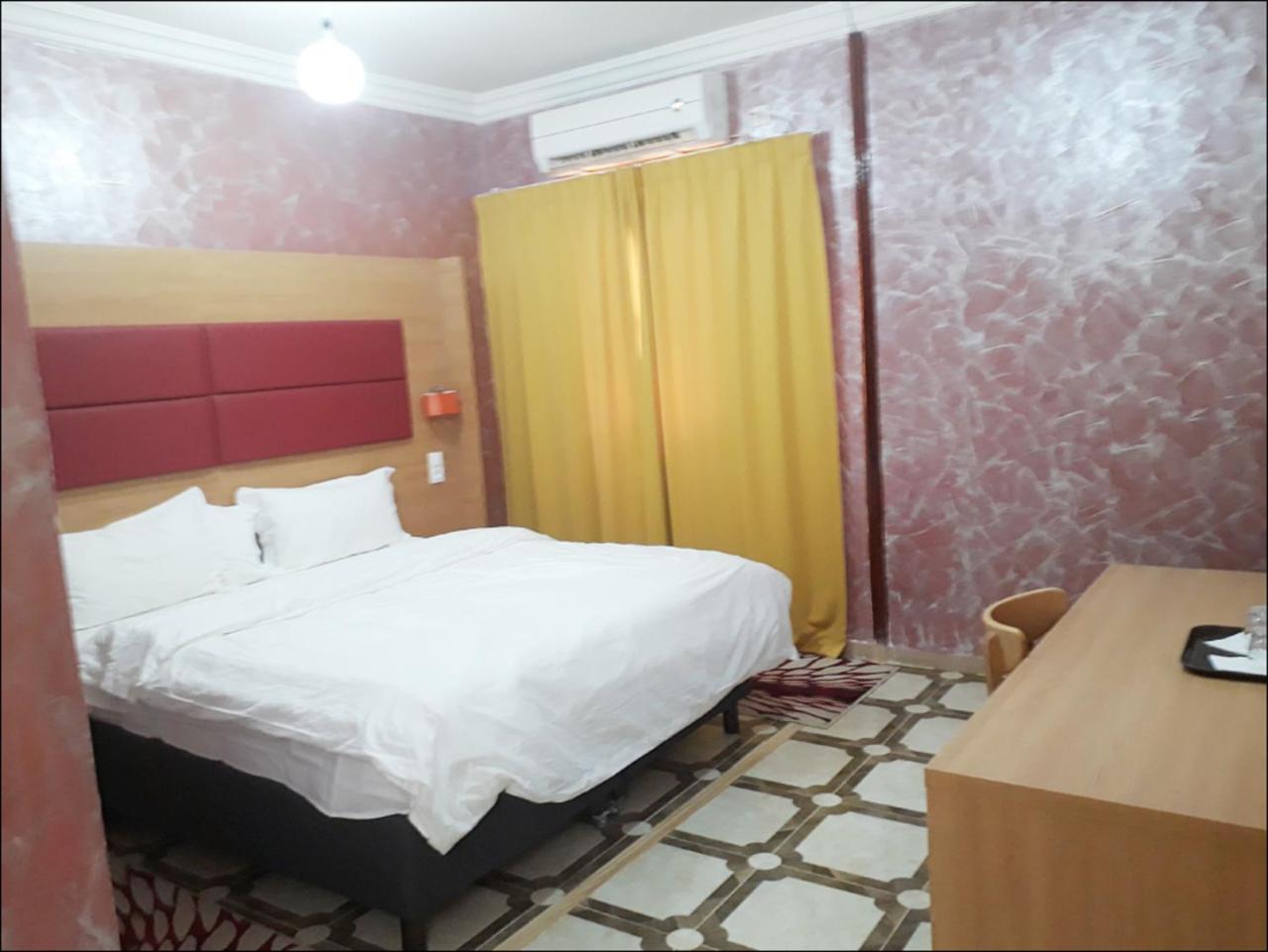 Hotel Takialt Adrar Exteriér fotografie